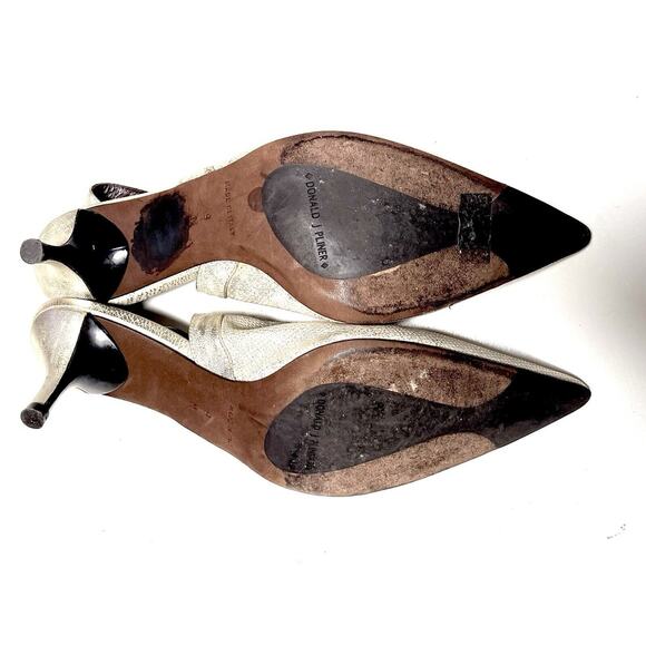 Donald J Pliner 9 Kitten Heel Pointy Heel Strap White Shiny Pearl Beauties - Picture 5 of 10